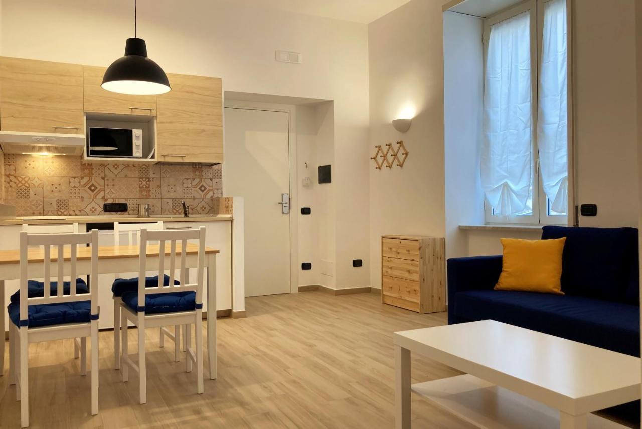 La Casa Blu Nel Cuore Storico Di Napoli Exterior foto