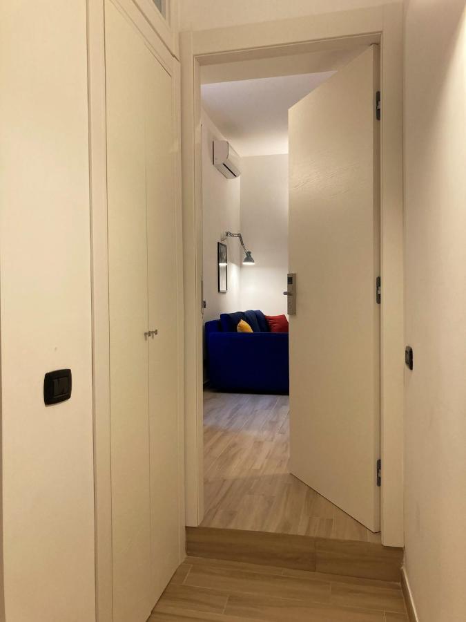 La Casa Blu Nel Cuore Storico Di Napoli Exterior foto