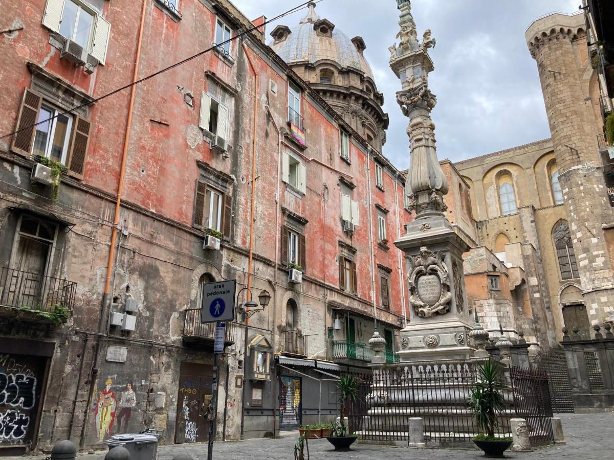 La Casa Blu Nel Cuore Storico Di Napoli Exterior foto